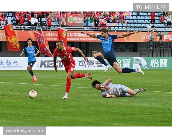 EDG快攻战术解析:和平精英中的高效团队协作与战术布局 EDG快攻战术解析:和平精英中的高效团队协作与战术布局