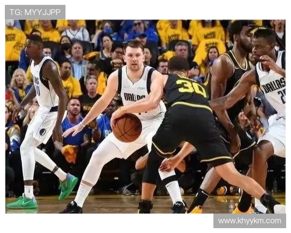 广州网球队包夹战术解析及其在网球竞技中的重要性探讨