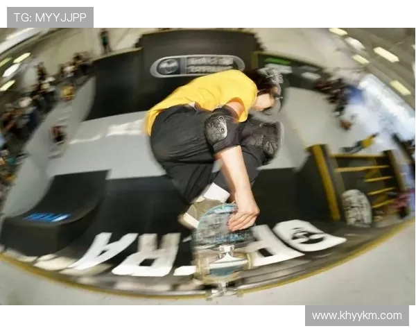 成都滑板队与杭州滑板队赛后复盘分析比赛节奏与战术对决