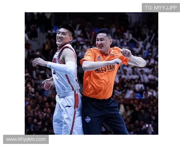 深圳篮球队团队协作的重要性与战术配合探讨 深圳篮球队团队协作的重要性与战术配合探讨