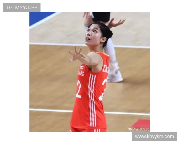 中国女排与日本女排激战正酣比分胶着赛况引人关注