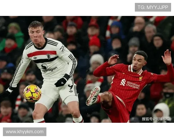 曼联与利物浦激战正酣全场直播精彩瞬间回顾与分析