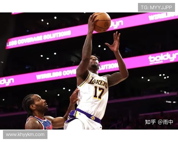 湖人对阵国王NBA直播精彩回顾与赛前分析全方位解读