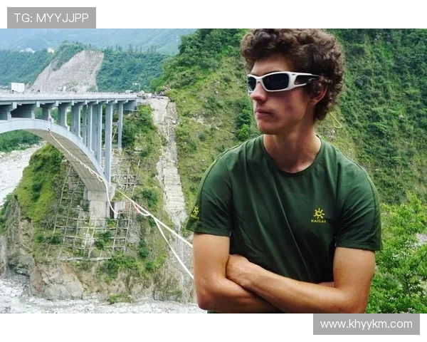 重庆极限运动队勇闯新高峰引领行业反击革新之路 重庆极限运动队勇闯新高峰引领行业反击革新之路