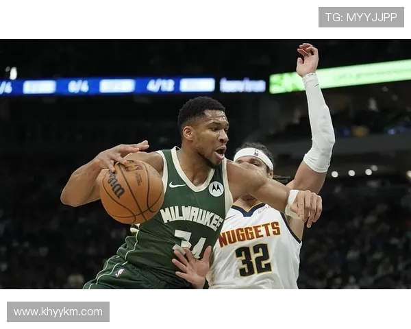 雄鹿与雷霆激战正酣在线直播精彩瞬间不容错过 雄鹿与雷霆激战正酣在线直播精彩瞬间不容错过